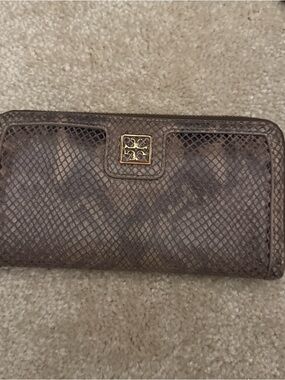 Tory Burch Brown Textured Zip Wallet with Gold Logo